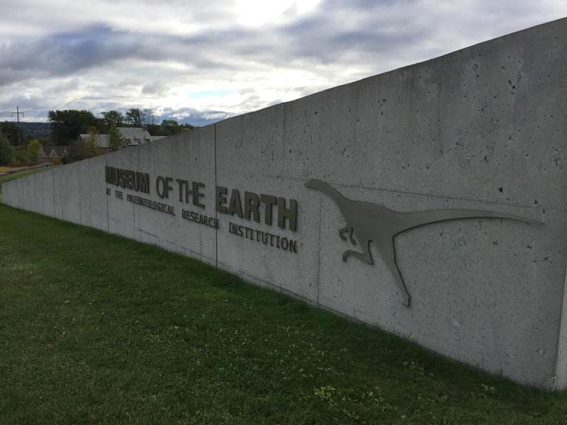 The Museum of the Earth